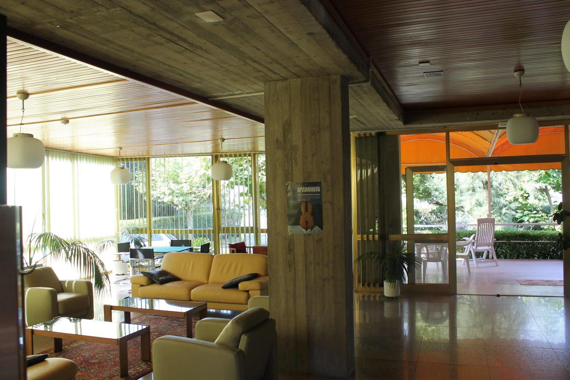 Hotel Brasilia Marina di Pietrasanta Exterior foto