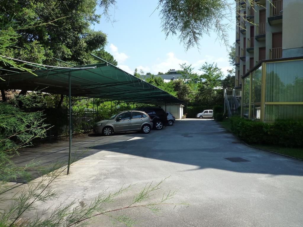 Hotel Brasilia Marina di Pietrasanta Exterior foto